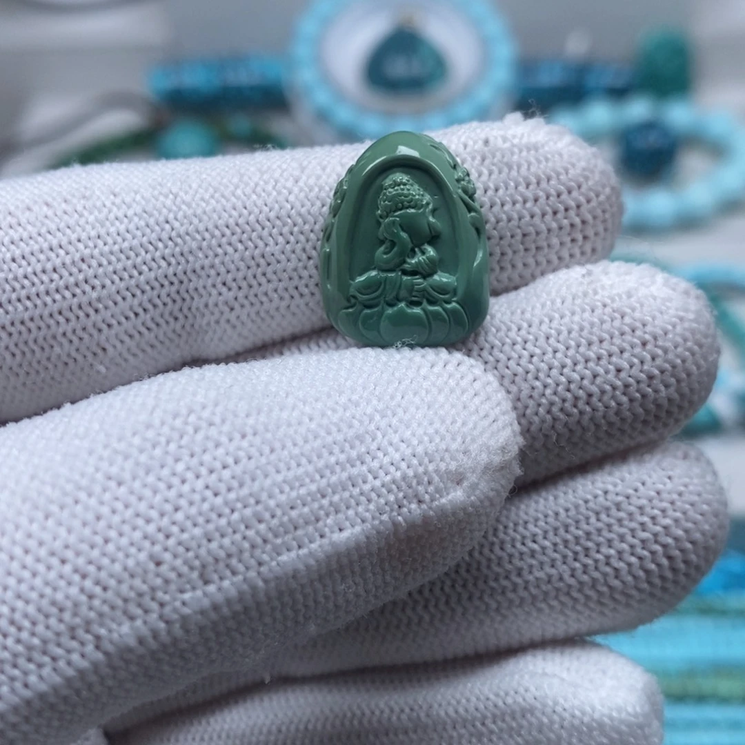 绿松石未镶嵌原矿纯干料绿松石