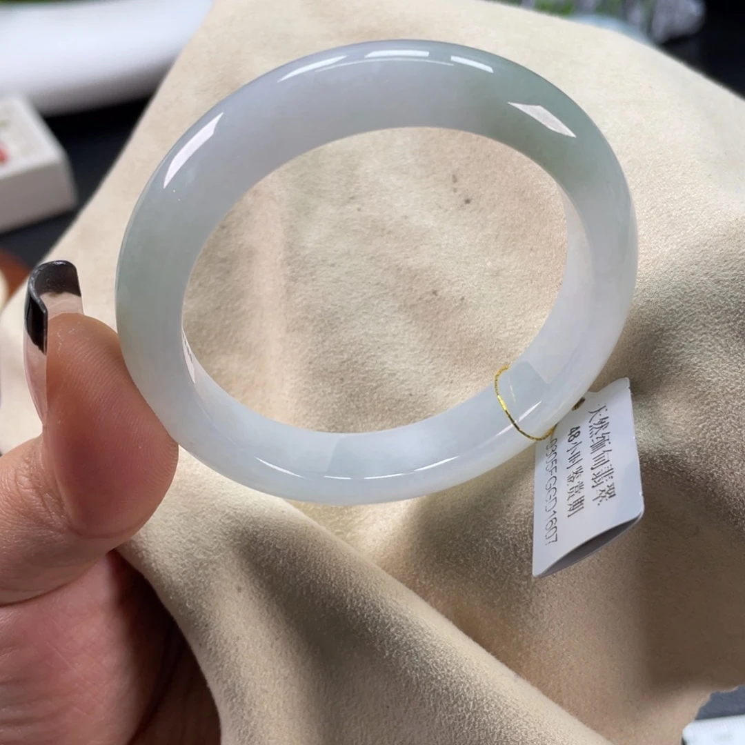 翡翠手镯未镶嵌翡翠手镯53.5