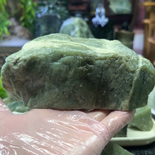 和田玉（黄玉）未镶嵌颈饰