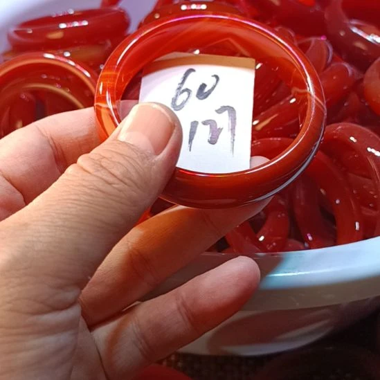 玛瑙/玉髓未镶嵌手镯