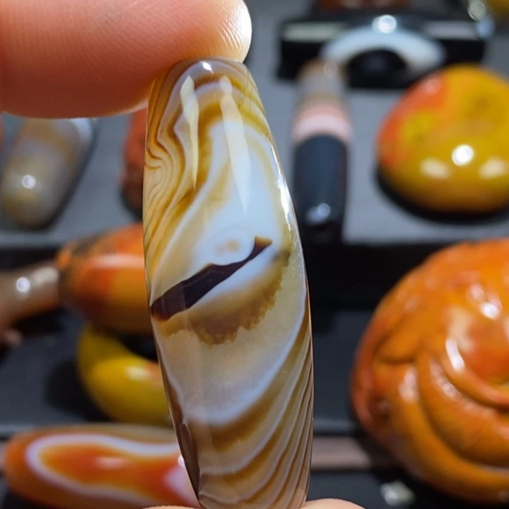 玛瑙/玉髓未镶嵌挂件