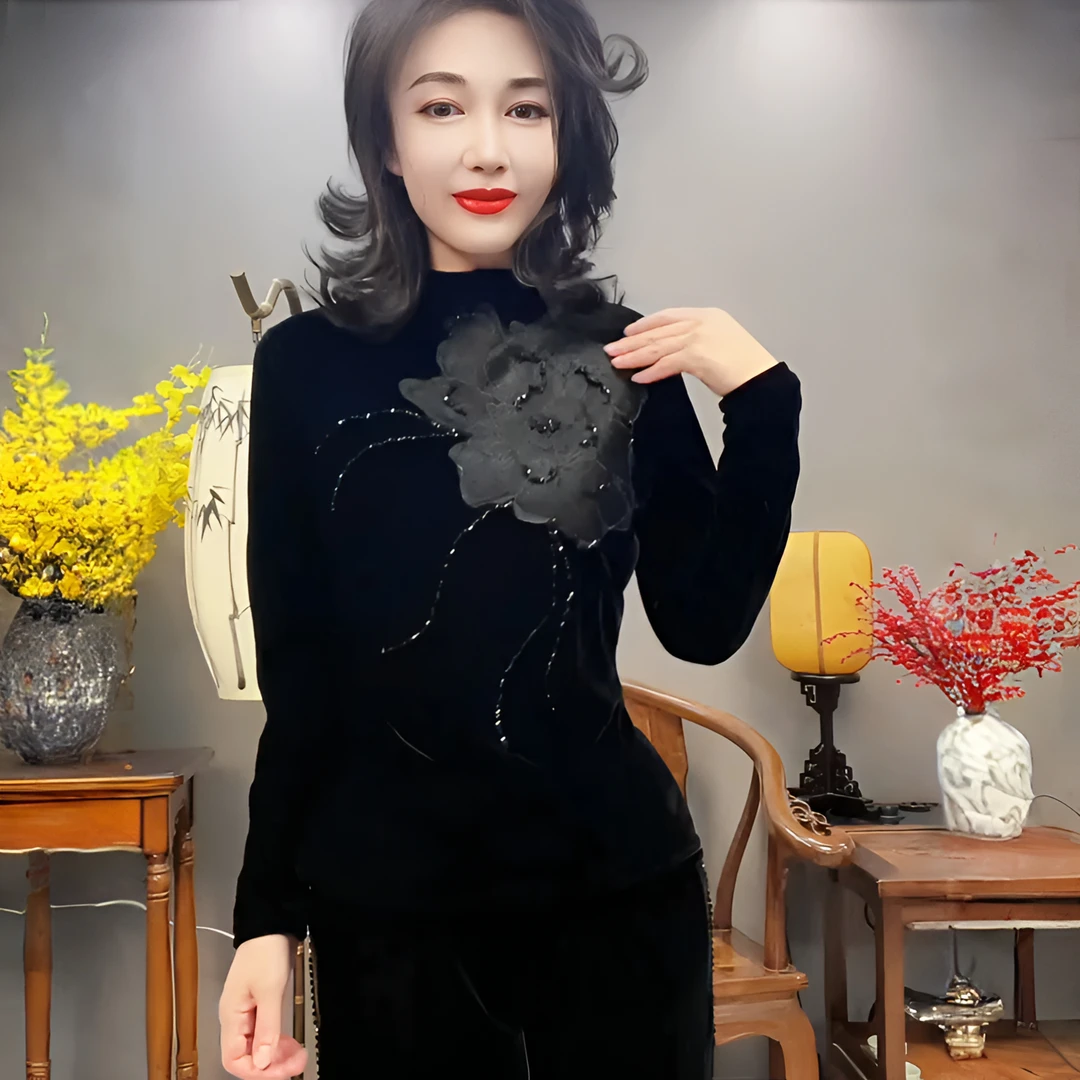2025秋冬新款国风重工刺绣烫钻时尚气质显瘦减龄丝绒半高领打底衫