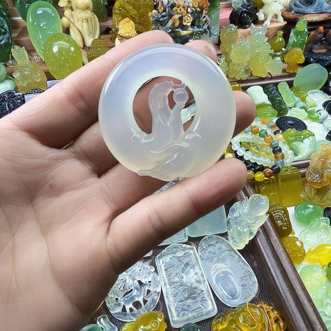 岫玉未镶嵌吊坠(不含链)