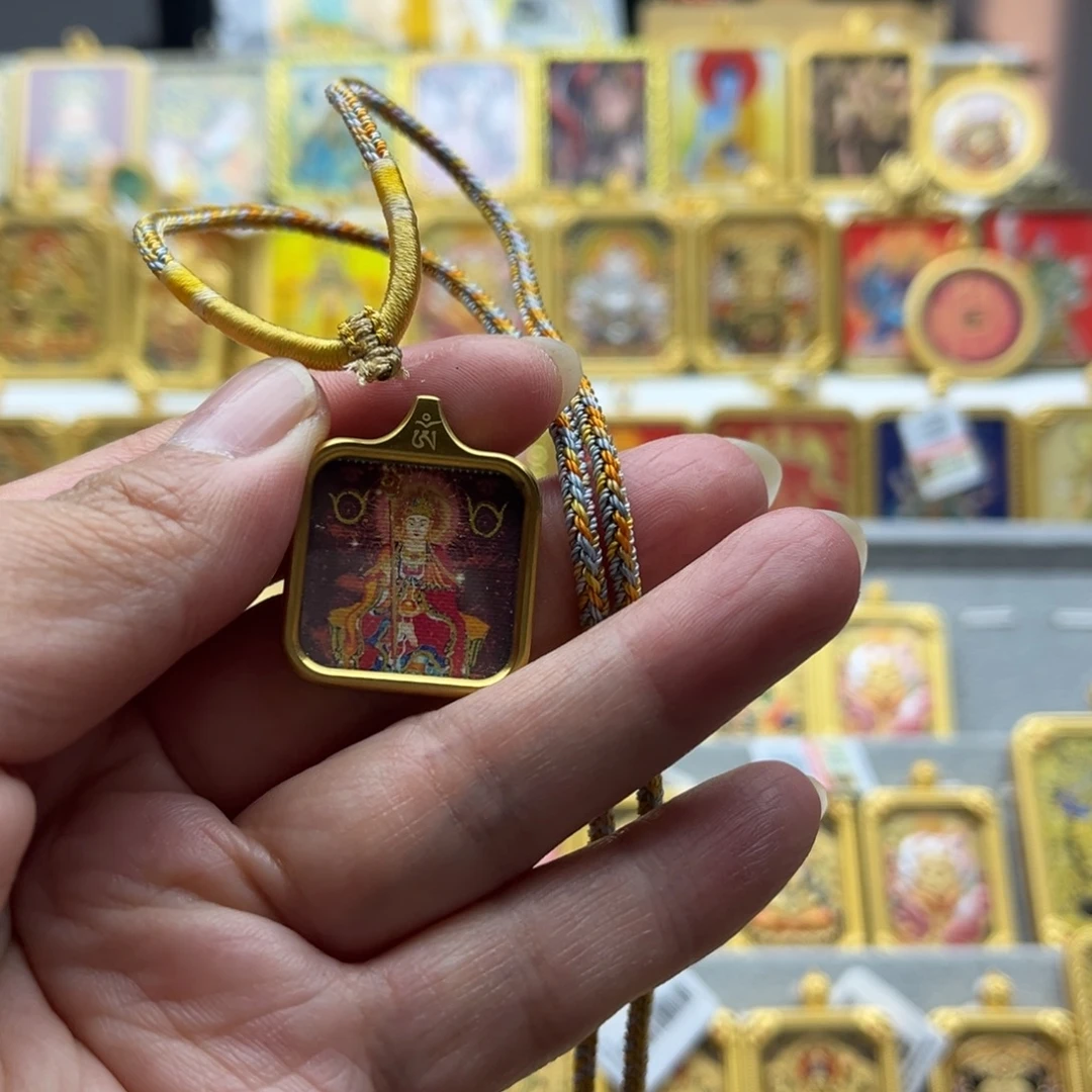 吊坠唐卡的历史悠久的文化