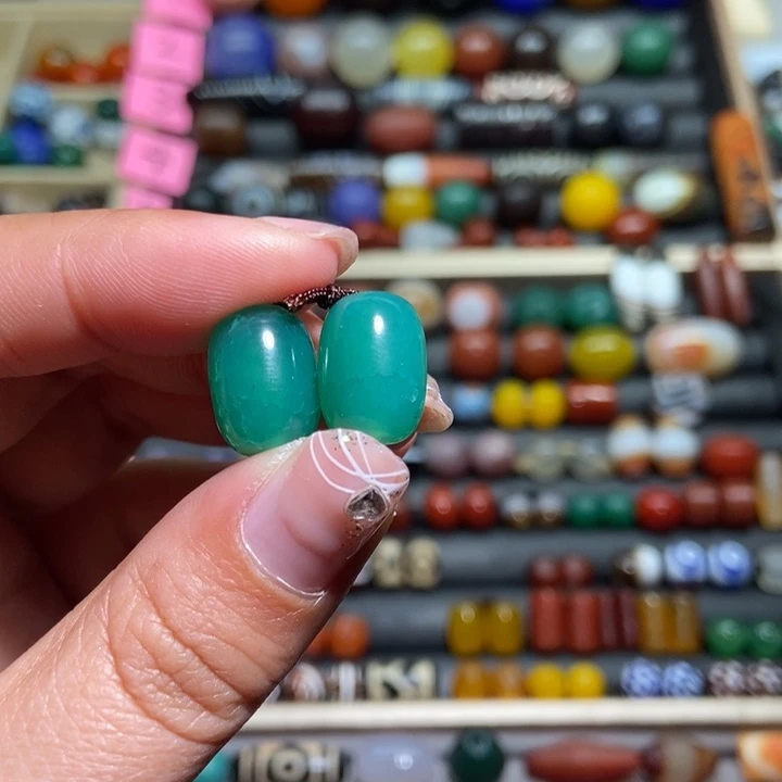 玛瑙/玉髓配珠未镶嵌青*