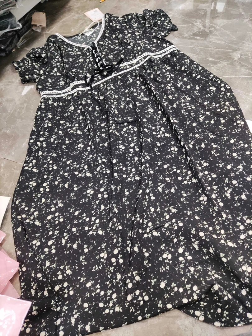 5216(B2)法式优雅碎花连衣裙气质荷叶边喇叭袖设计
