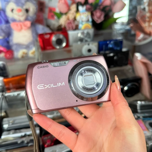 9新 Casio/卡西欧 十二数码 卡西欧Z370复古ccd 银色包配件