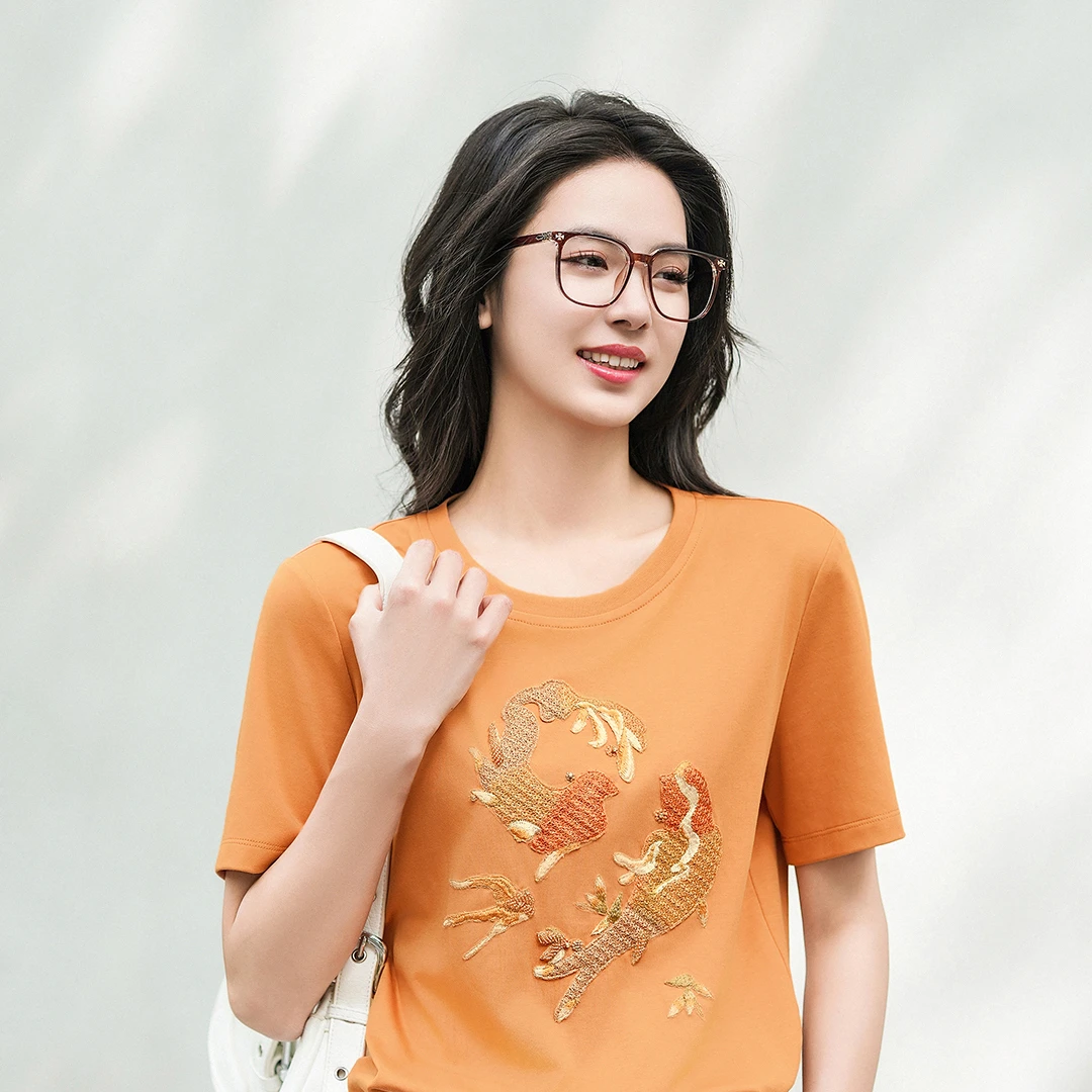 谭飞万物生绣花T春夏新款橙色小圆领刺绣全棉百搭上衣女