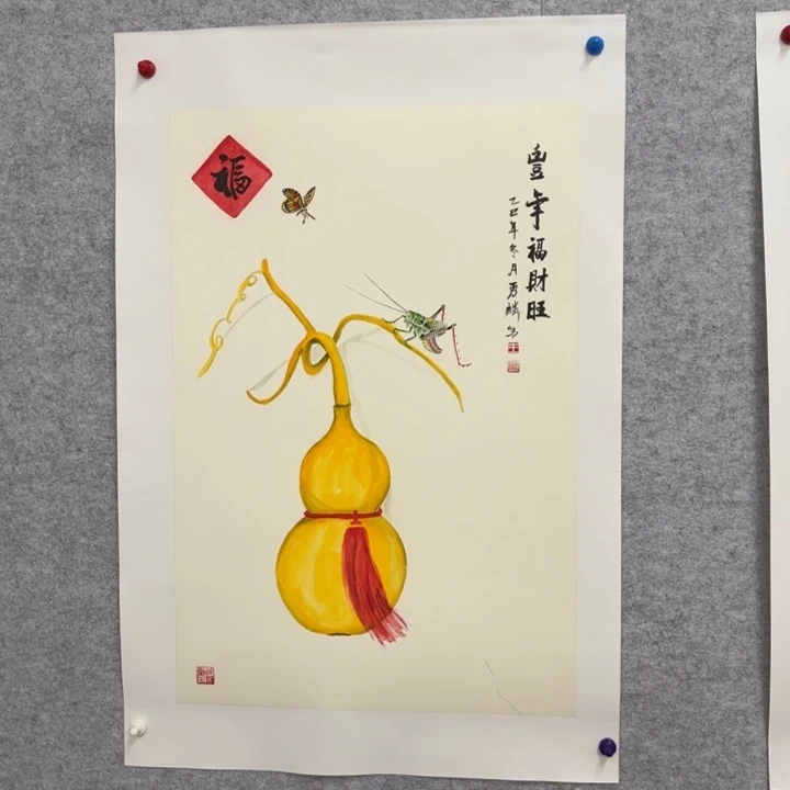 国画花鸟等多种鸟类的栖息