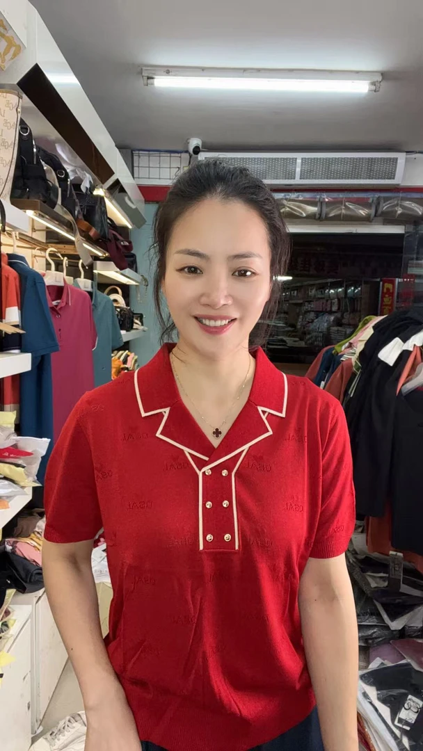 《霞姐服饰》夏季新款莱赛尔TS圆领短袖针织衫百搭气质时尚货号：