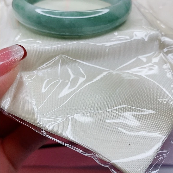 翡翠手镯（圆镯）未镶嵌蟹*板