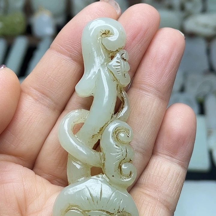 和田玉未镶嵌挂件