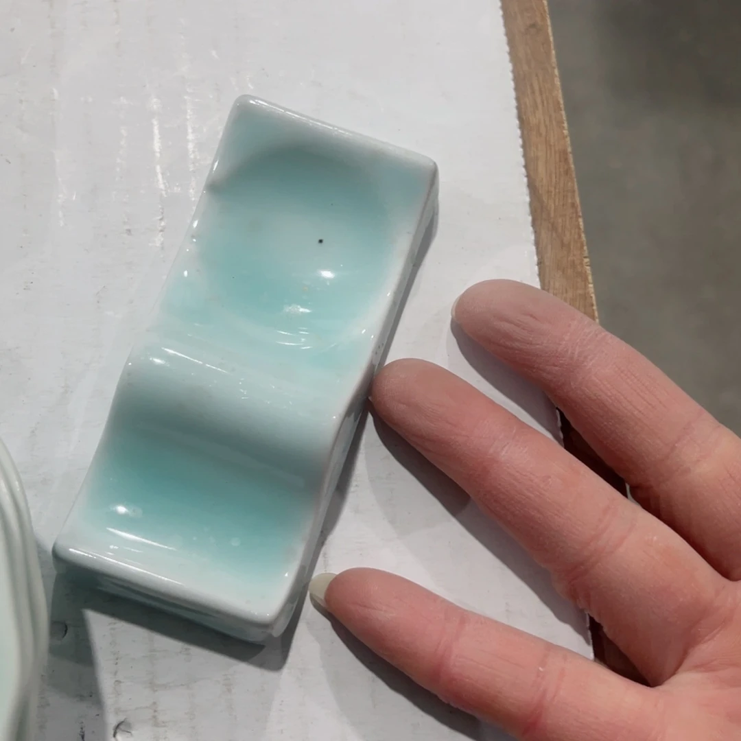 瓷片哈哈哈哈与哈哈