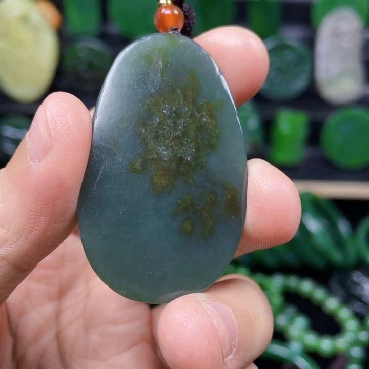 和田玉未镶嵌珠宝奇石