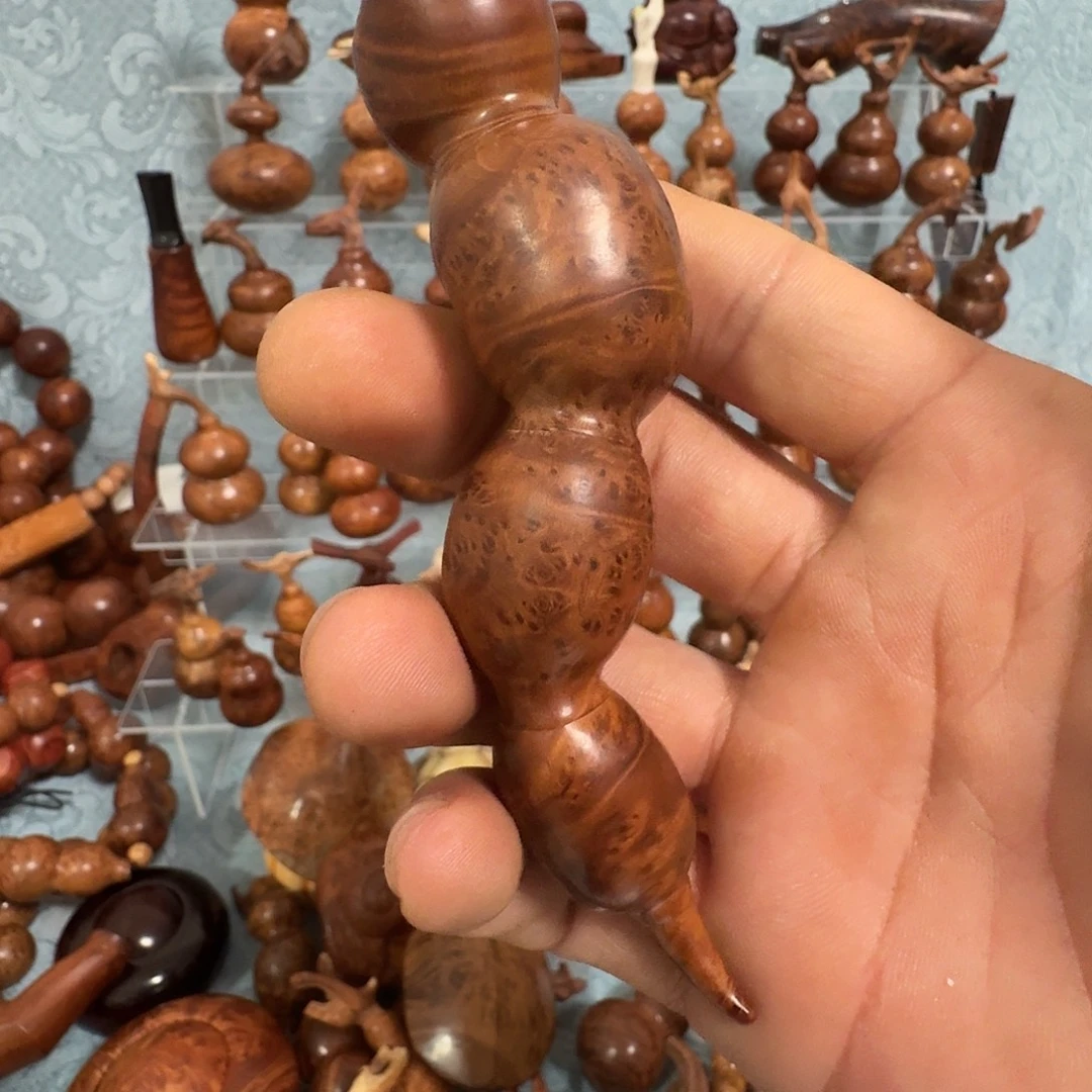 佛***者木麻梨疙瘩手工雕刻莲藕把件