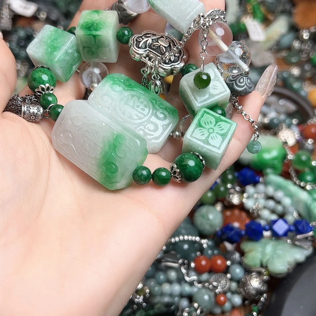 翡翠手镯未镶嵌@****@吊坠