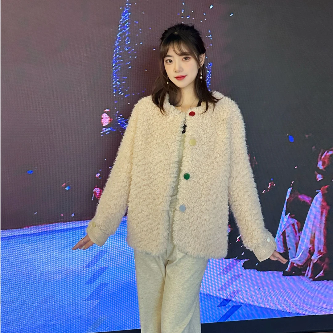 羊羔毛外套女冬季女士新款韩系设计感皮毛一体毛绒