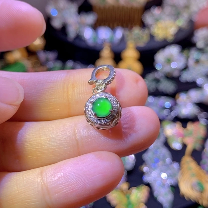 【闪购商品】翡翠挂件银S925镶嵌天然资源