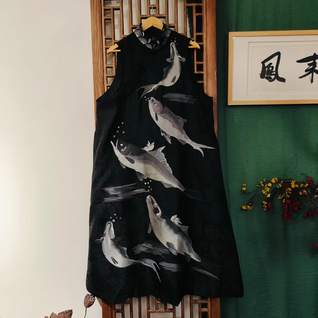 (LS223-24) 凤徕兮私人定制黑色福禄底黑鱼刺绣盘扣立领连衣裙