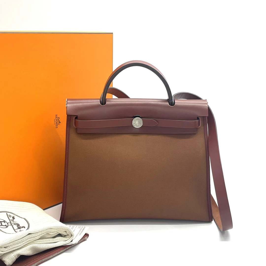 95新 Hermes/爱马仕 98新 herbag zip31 银扣手提包 红色/深棕色