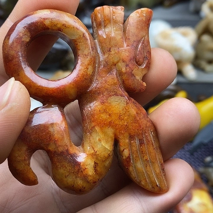 未镶嵌蛇纹石玉颈饰