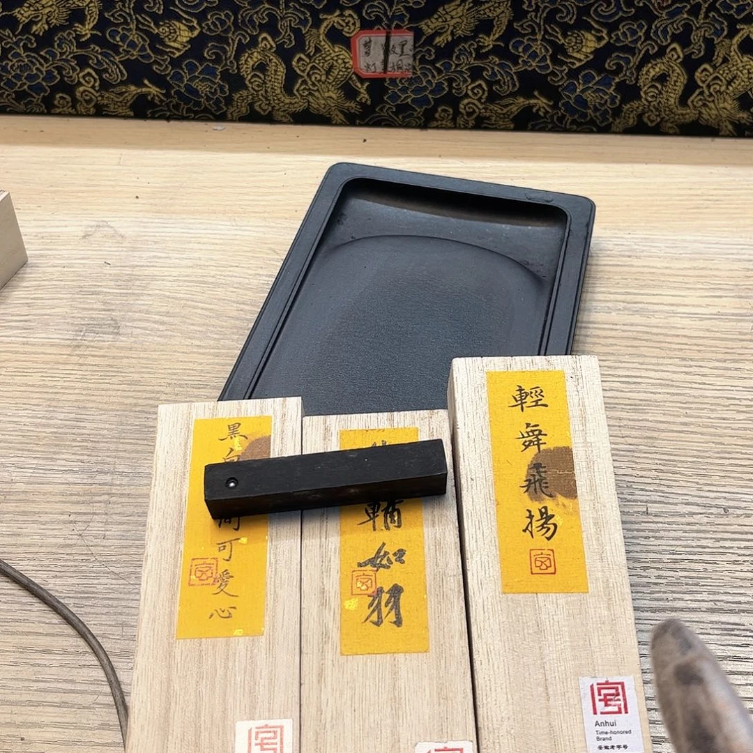 凌***空哈哈哈哈哈哈哈哈哈哈