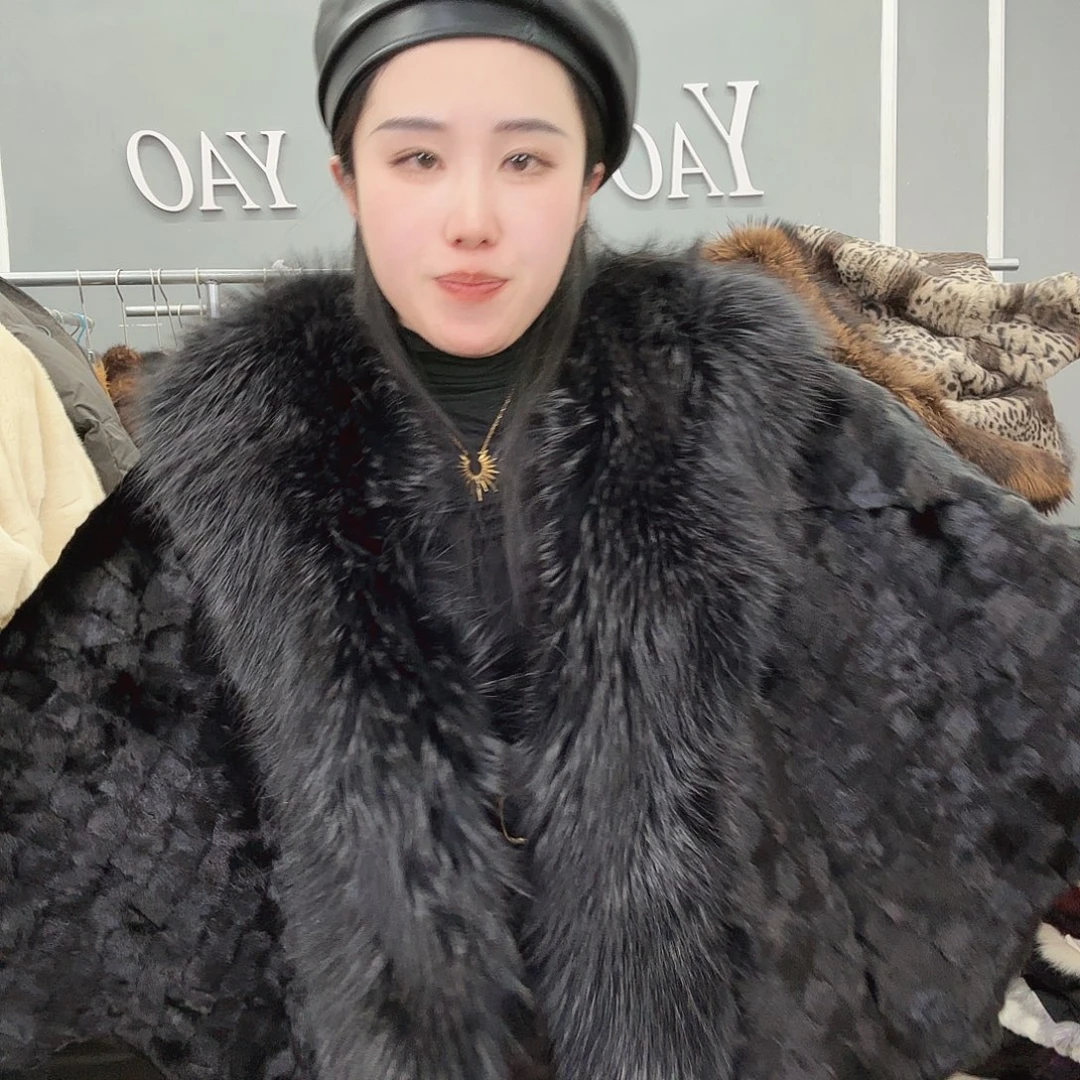 姚小妖家高端皮草
