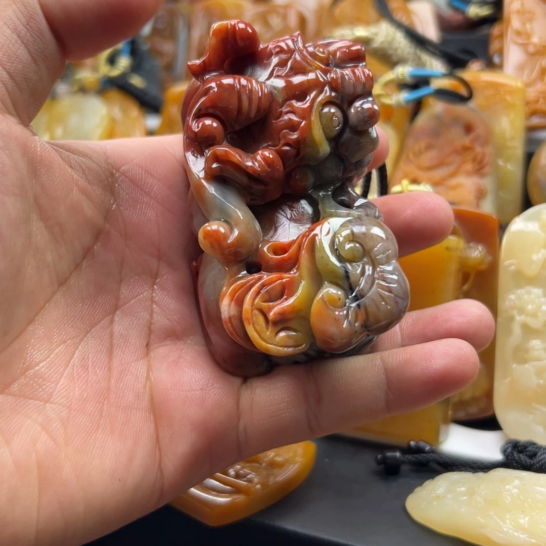 石英质玉（黄龙玉）未镶嵌hly