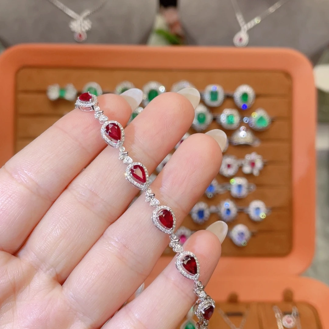 手链18K金镶嵌红宝石4.1