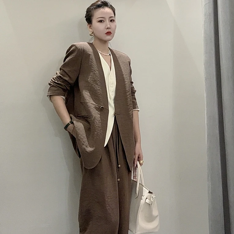 轻奢西装直筒裤套装