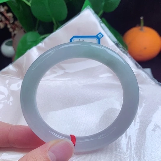 翡翠手镯未镶嵌   圆条53