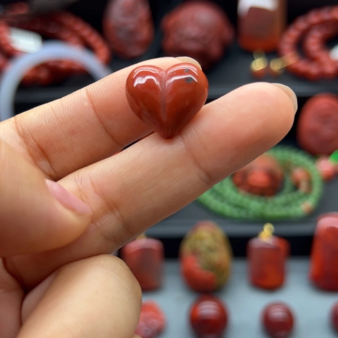 止***一南红玛瑙未镶嵌配饰