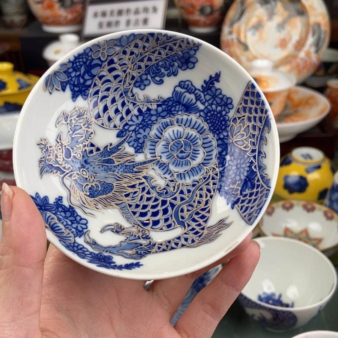 陶瓷的设计师是一个人的