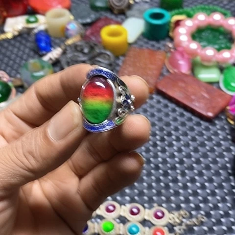 瓷片1****。瓷器紫砂壶摆件