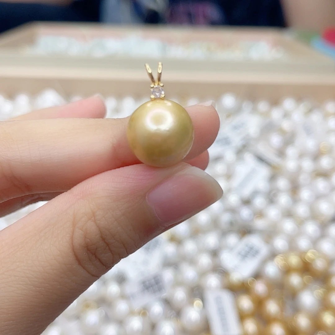 淡水珍珠合金吊坠(赠链)