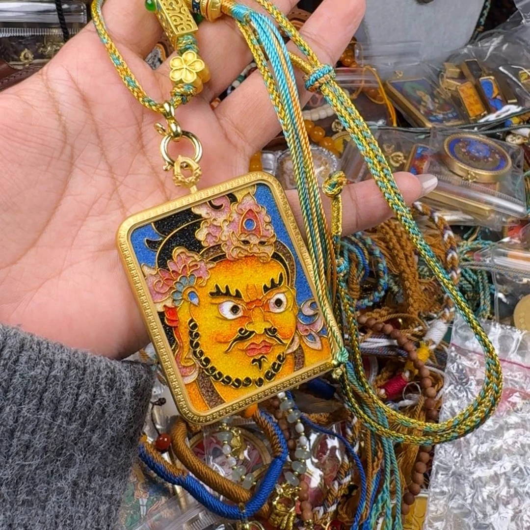泥塑丸**?藏式风格彩绘泥塑擦擦