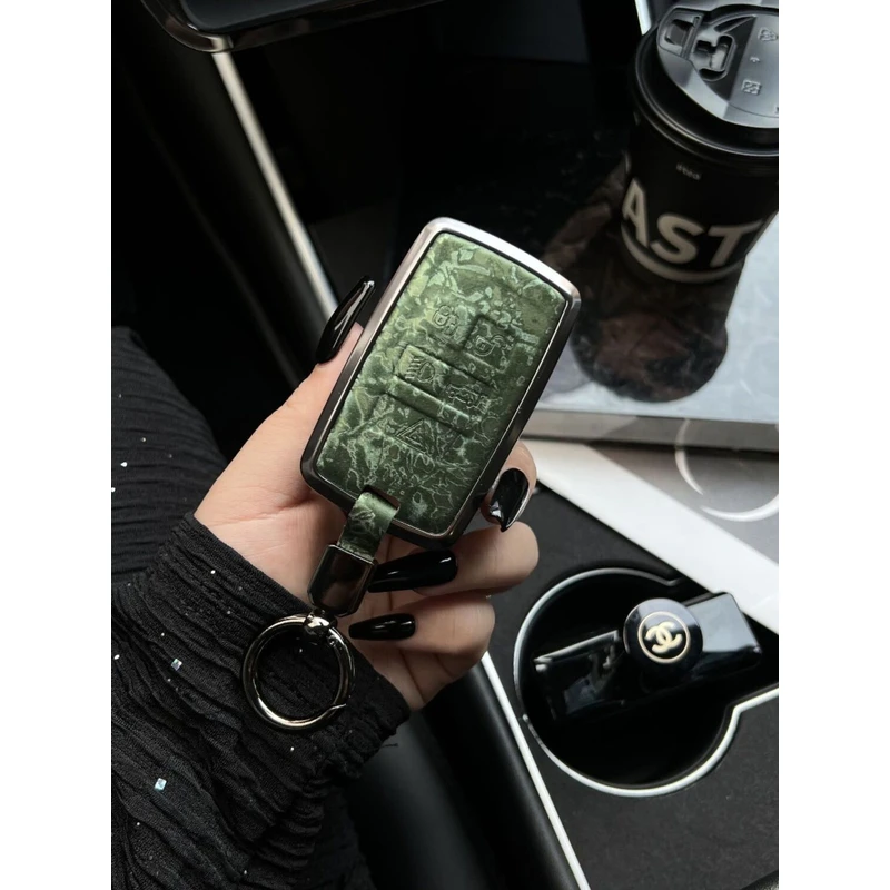 适用路虎钥匙套揽胜极光星脉5/4运动版神行卫士110车钥匙壳扣