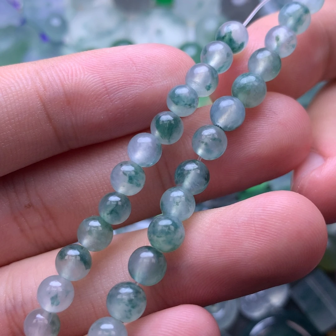 定制翡翠未镶嵌挂件