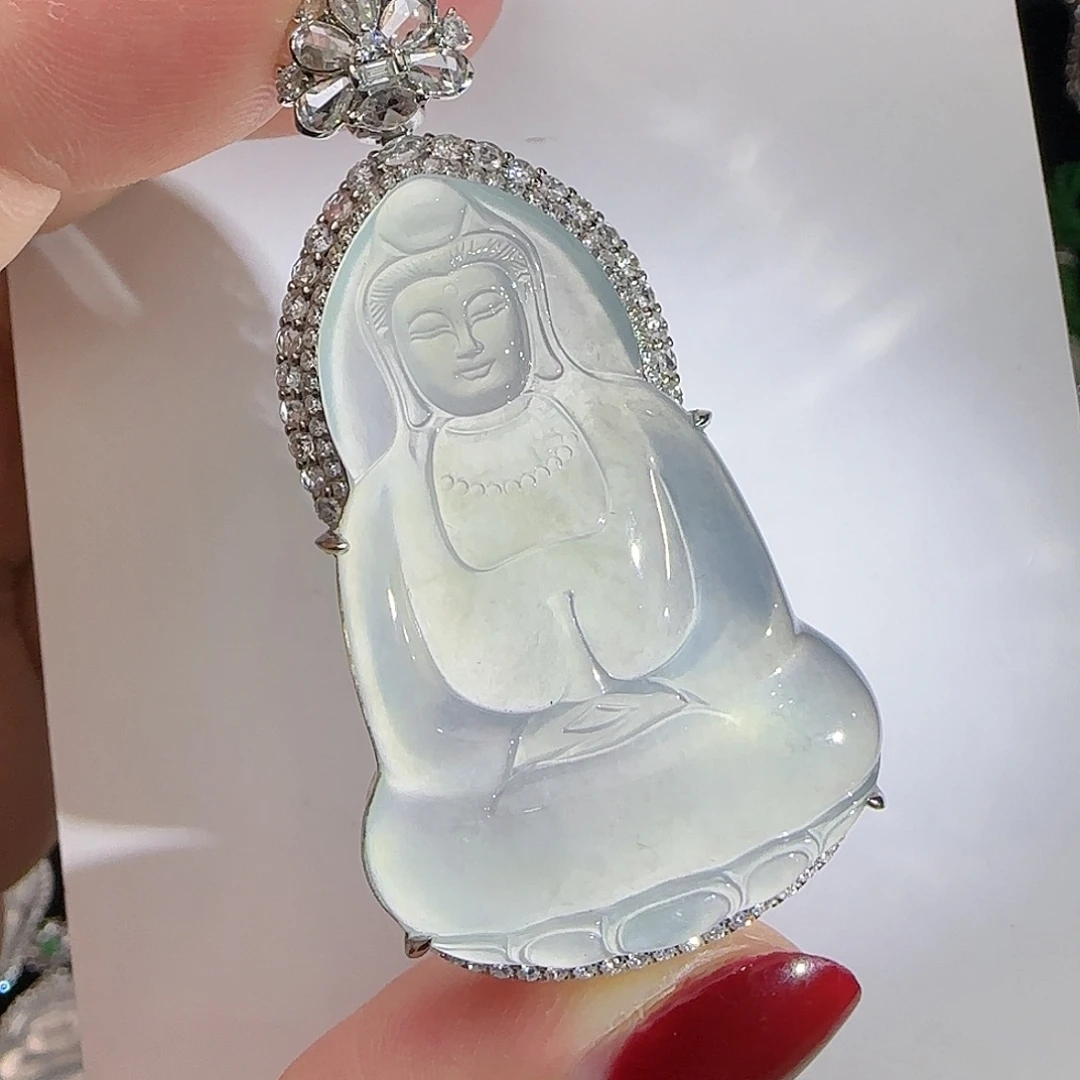 翡翠18K金镶嵌颈饰天然翡翠