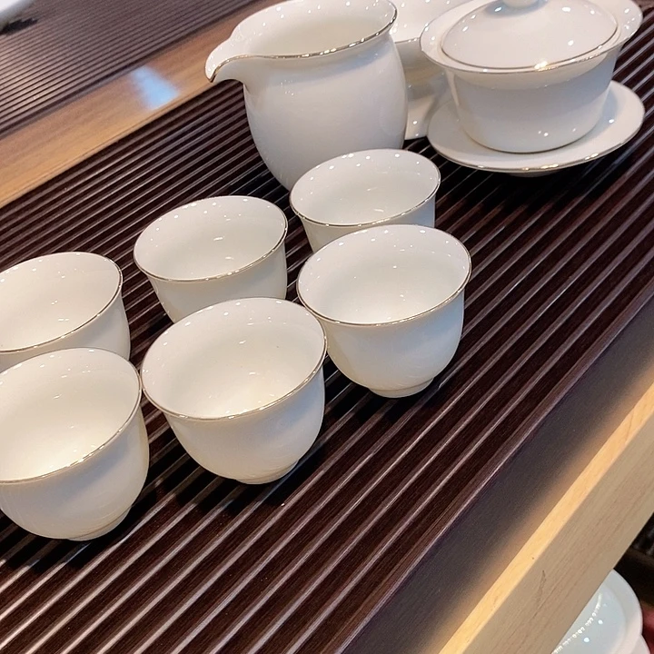 羊脂白玉瓷描金盖碗套装