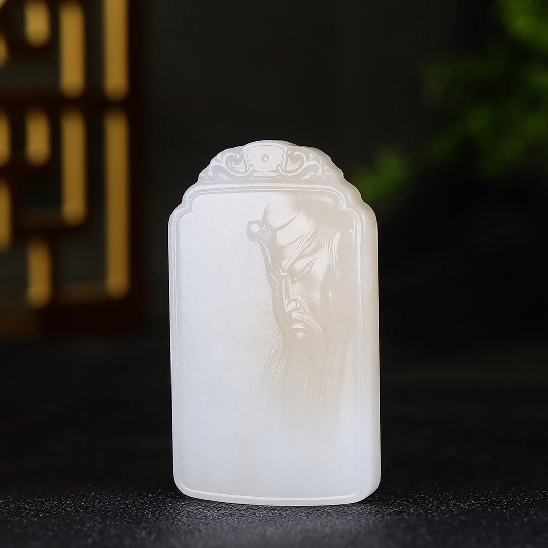 122648和田玉藕粉关公玉牌