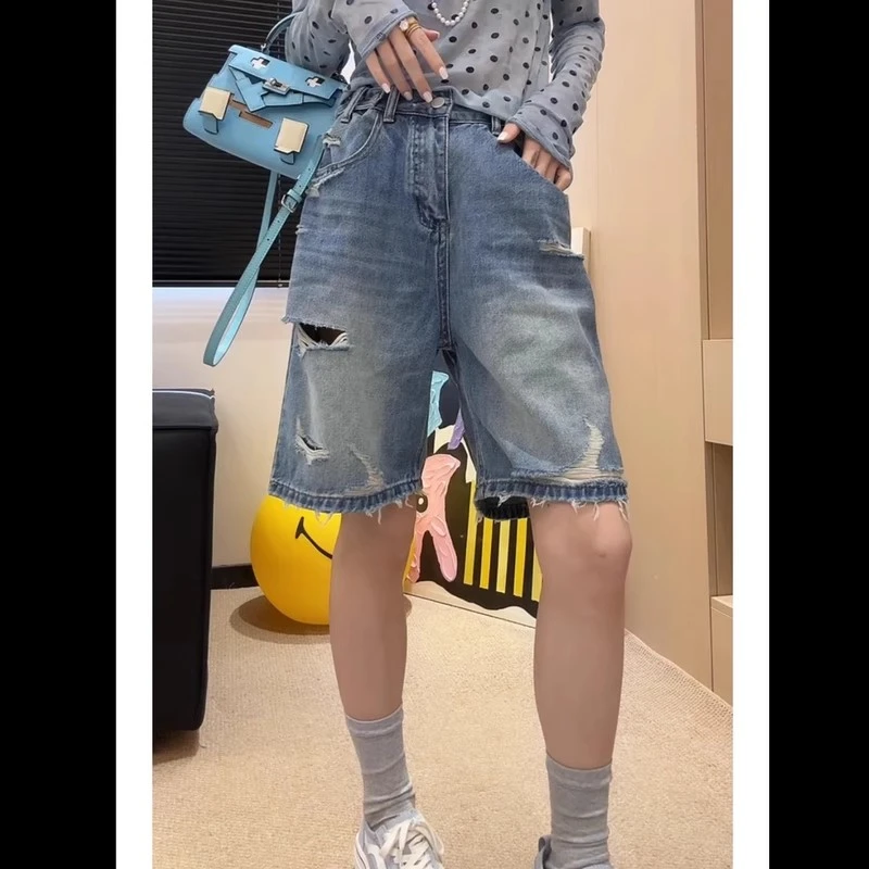 2025夏季新款破洞毛边阔腿牛仔短裤女大码洋气时髦宽松减龄五分裤