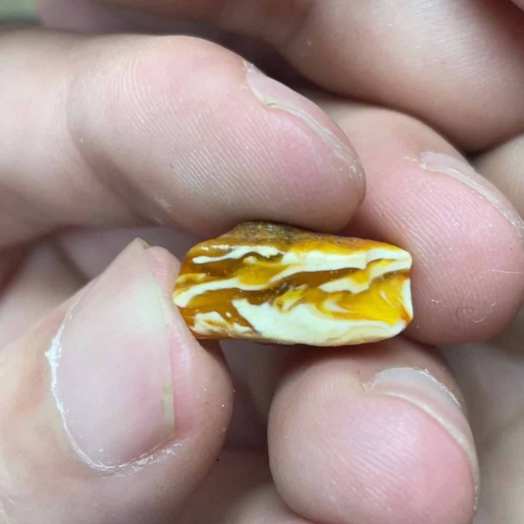 未镶嵌定制琥珀定制