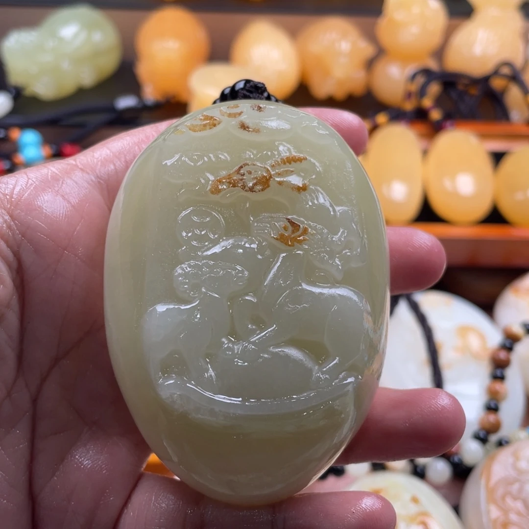 T***Y石材天然古青石手把件