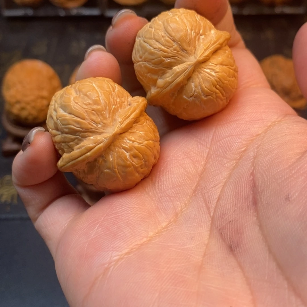 文玩核桃吊坠小钢弹34