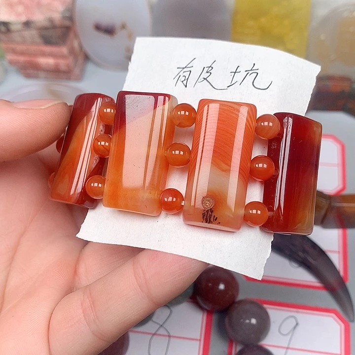 缘***庆玛瑙/玉髓颈饰未镶嵌
