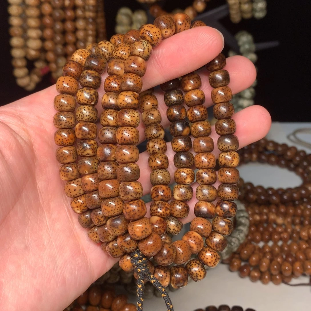 星月菩提吊坠9.7咖色藏桶