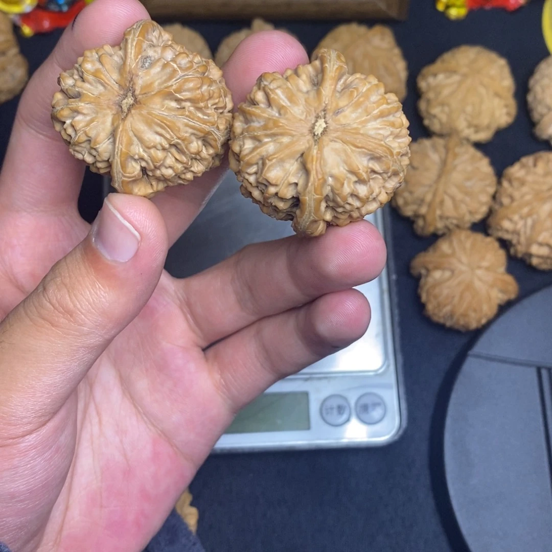 吊坠文玩核桃水龙纹