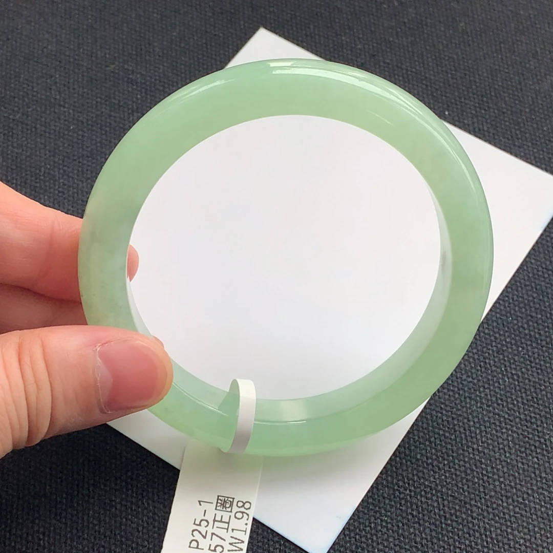 翡翠未镶嵌手镯13号