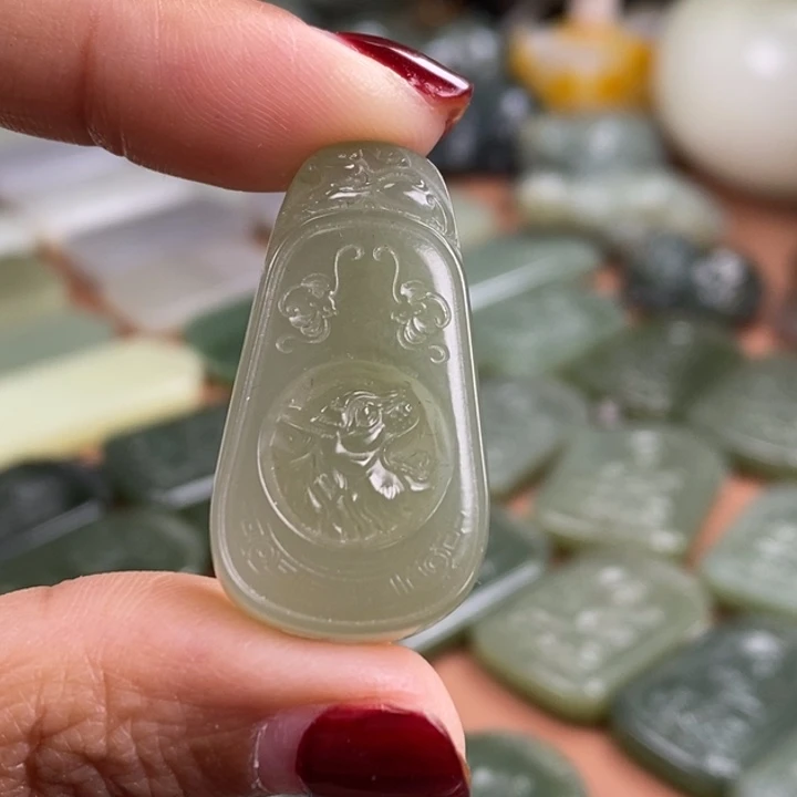 和田玉未镶嵌颈饰和田玉